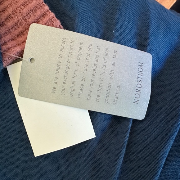 *FORGOTTEN GRACE* Blue Long Sleeve Shirt Size Medium - Picture 8 of 9